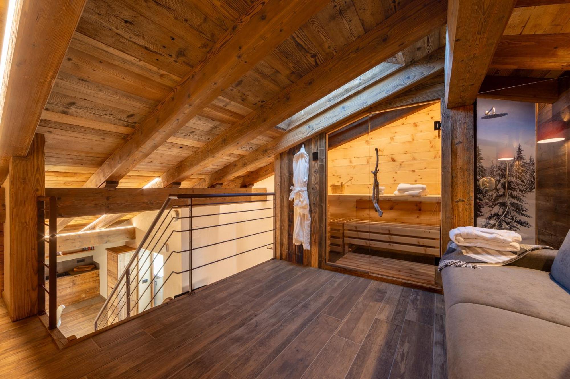 Les Reves Des Montagnards, Appartements De Charme Torgnon Exterior photo