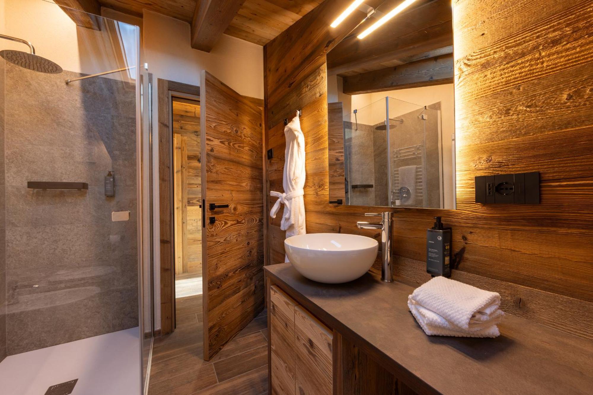 Les Reves Des Montagnards, Appartements De Charme Torgnon Exterior photo